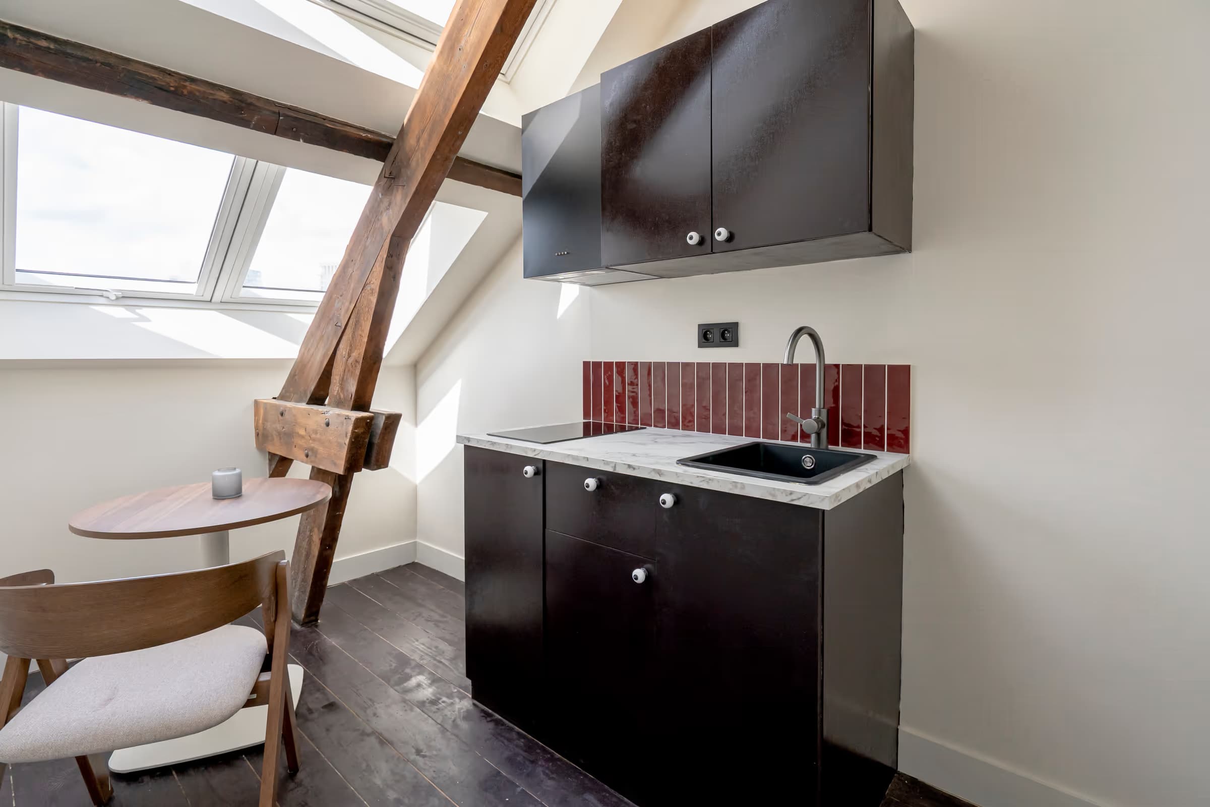 Old Brick thumbnail 17