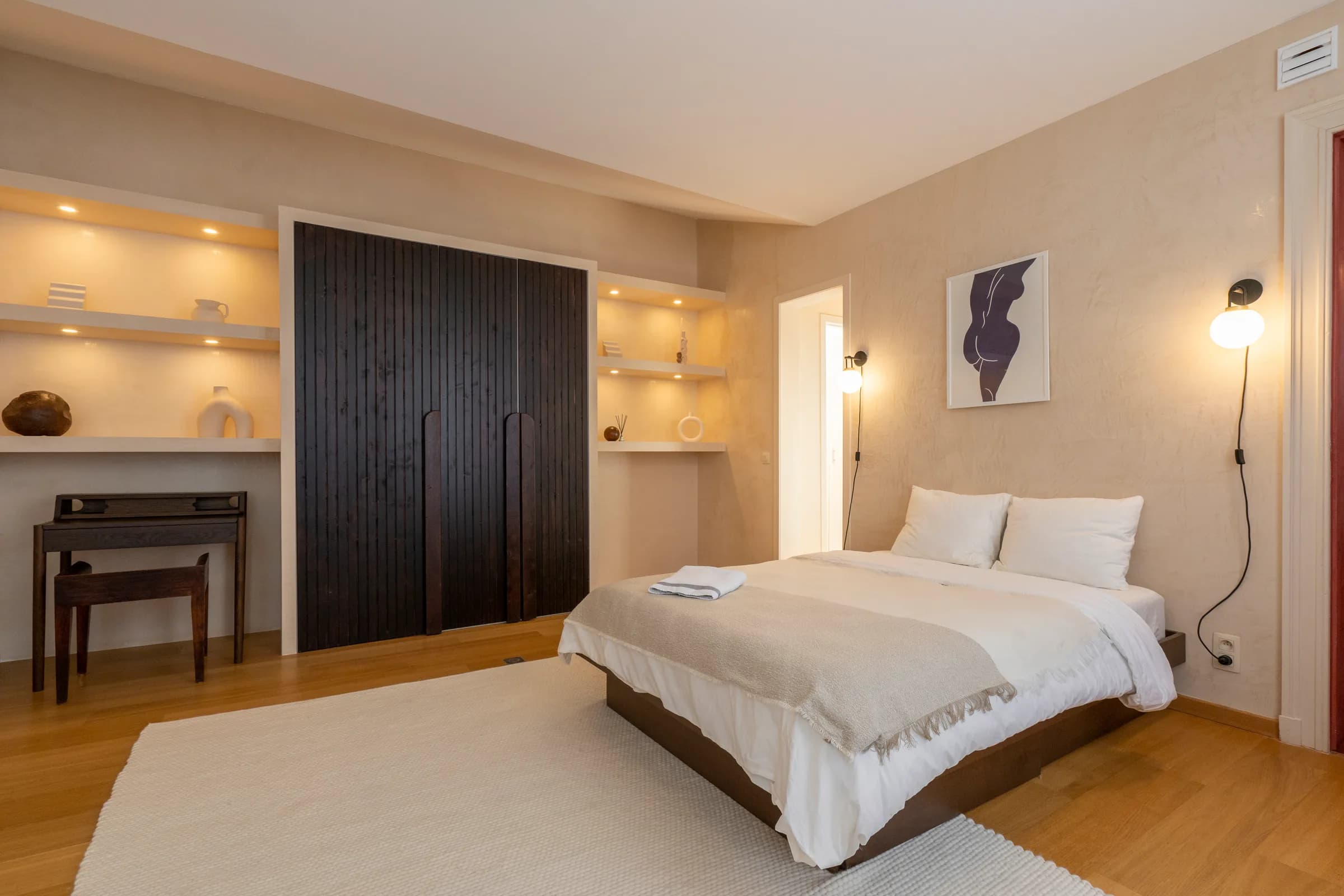 5. Co-living room – Street Side thumbnail 3