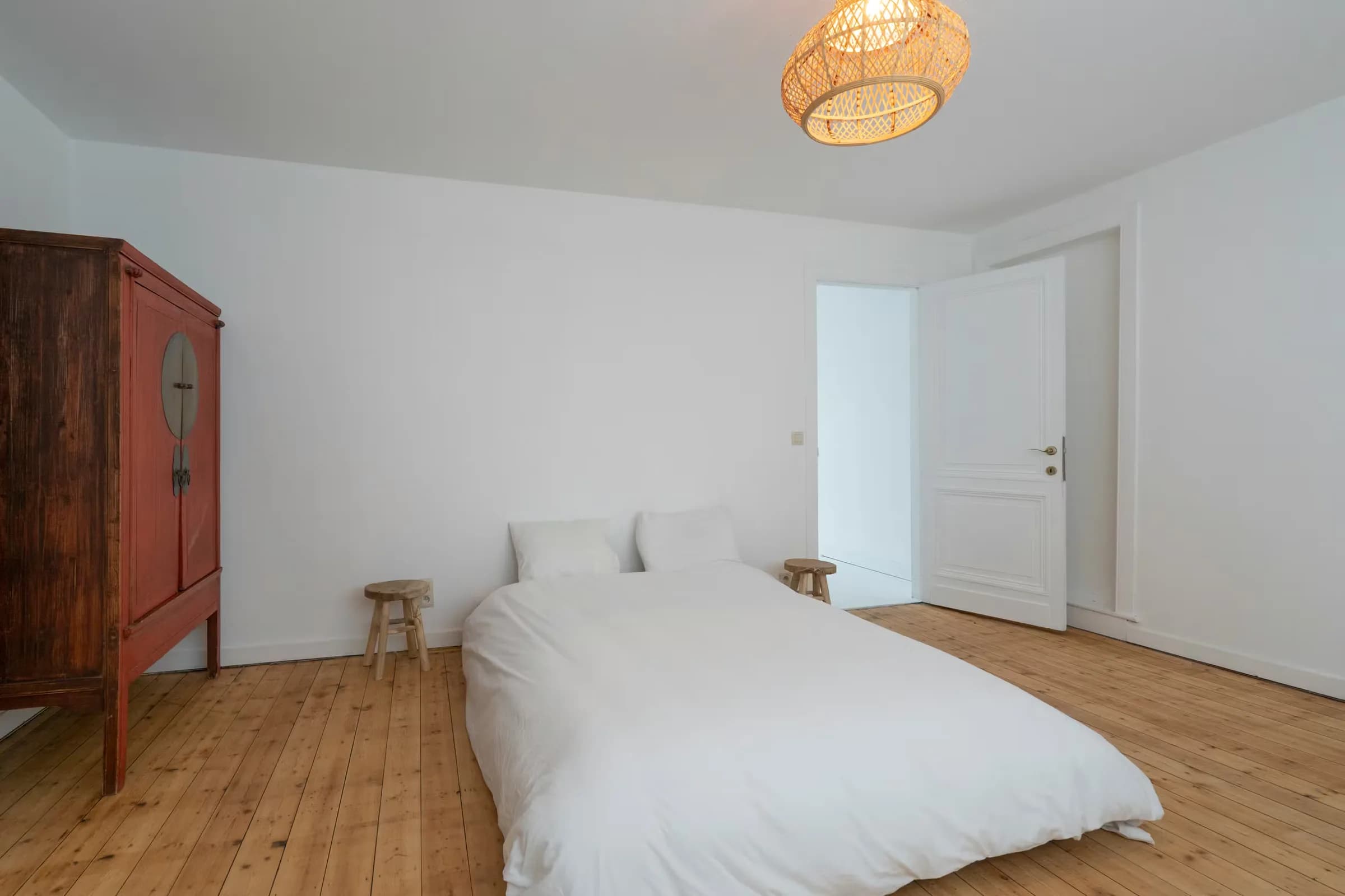 4. Co-living room – Garden Side