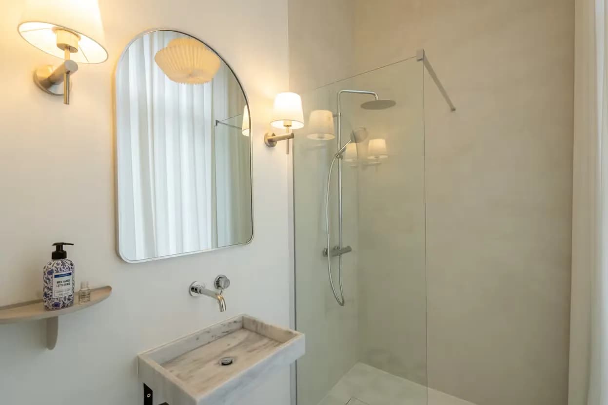 4. Coliving room – Street Side thumbnail 4