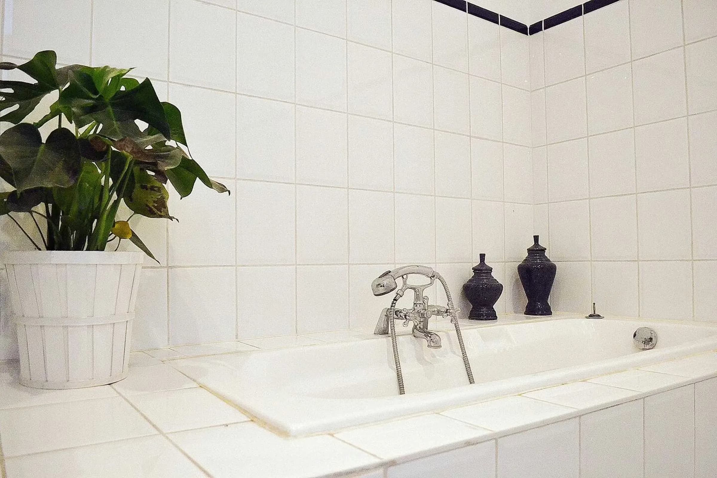 5. Coliving room – Street Side thumbnail 2