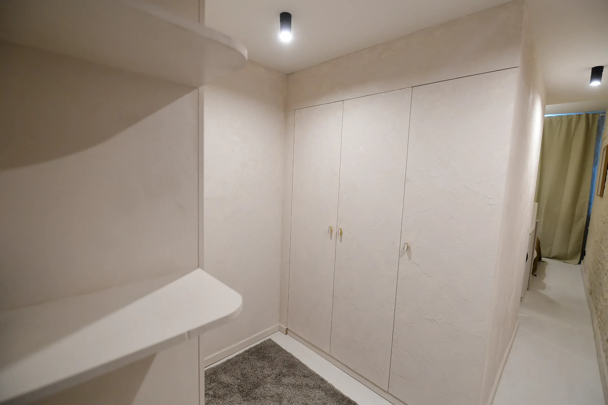 1. Private 2-bedroom apartment thumbnail 3