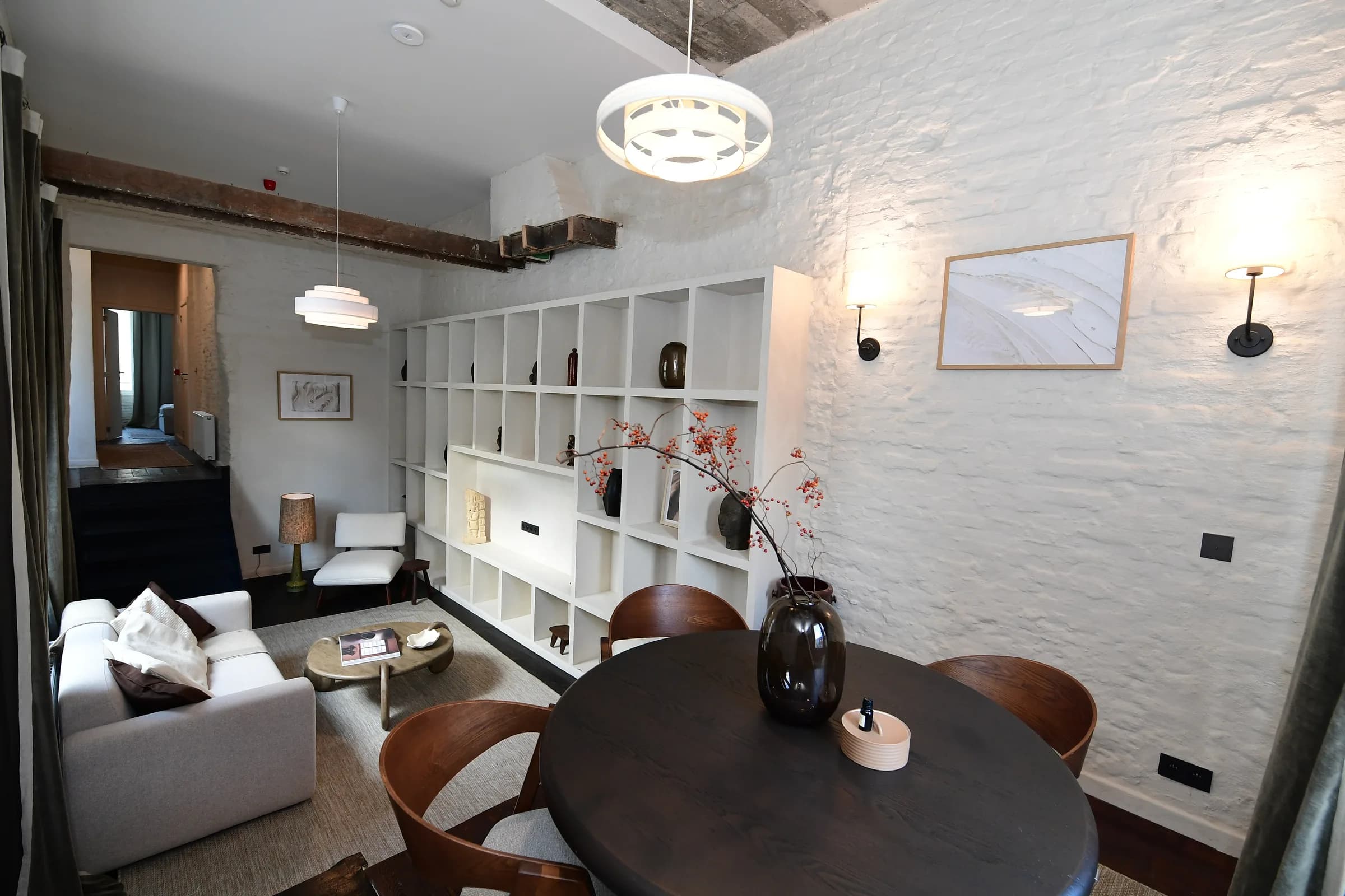 2. Private 2-bedroom apartment thumbnail 5