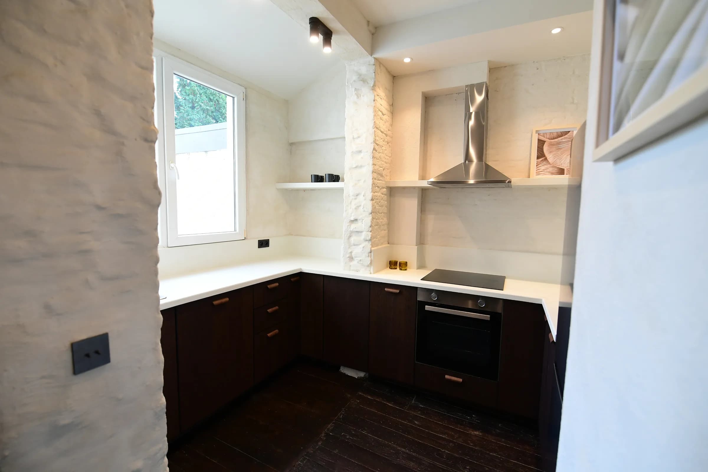 3. Private 2-bedroom apartment thumbnail 4