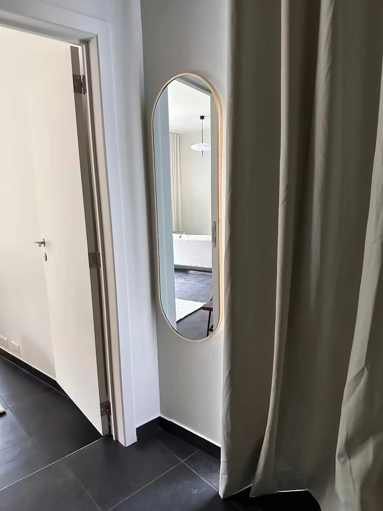 Apartment thumbnail 15