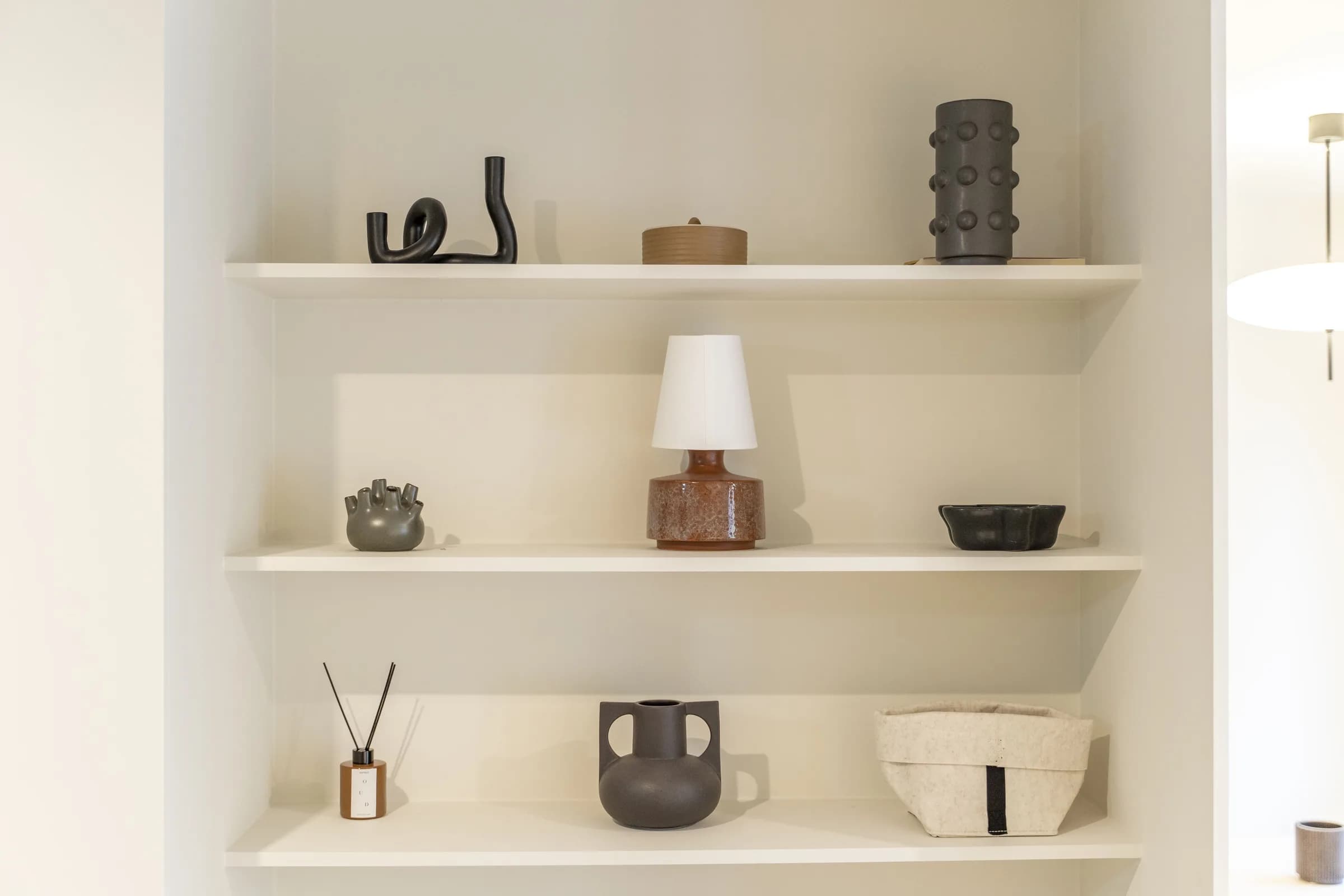 2. Private apartment, street-side thumbnail 8