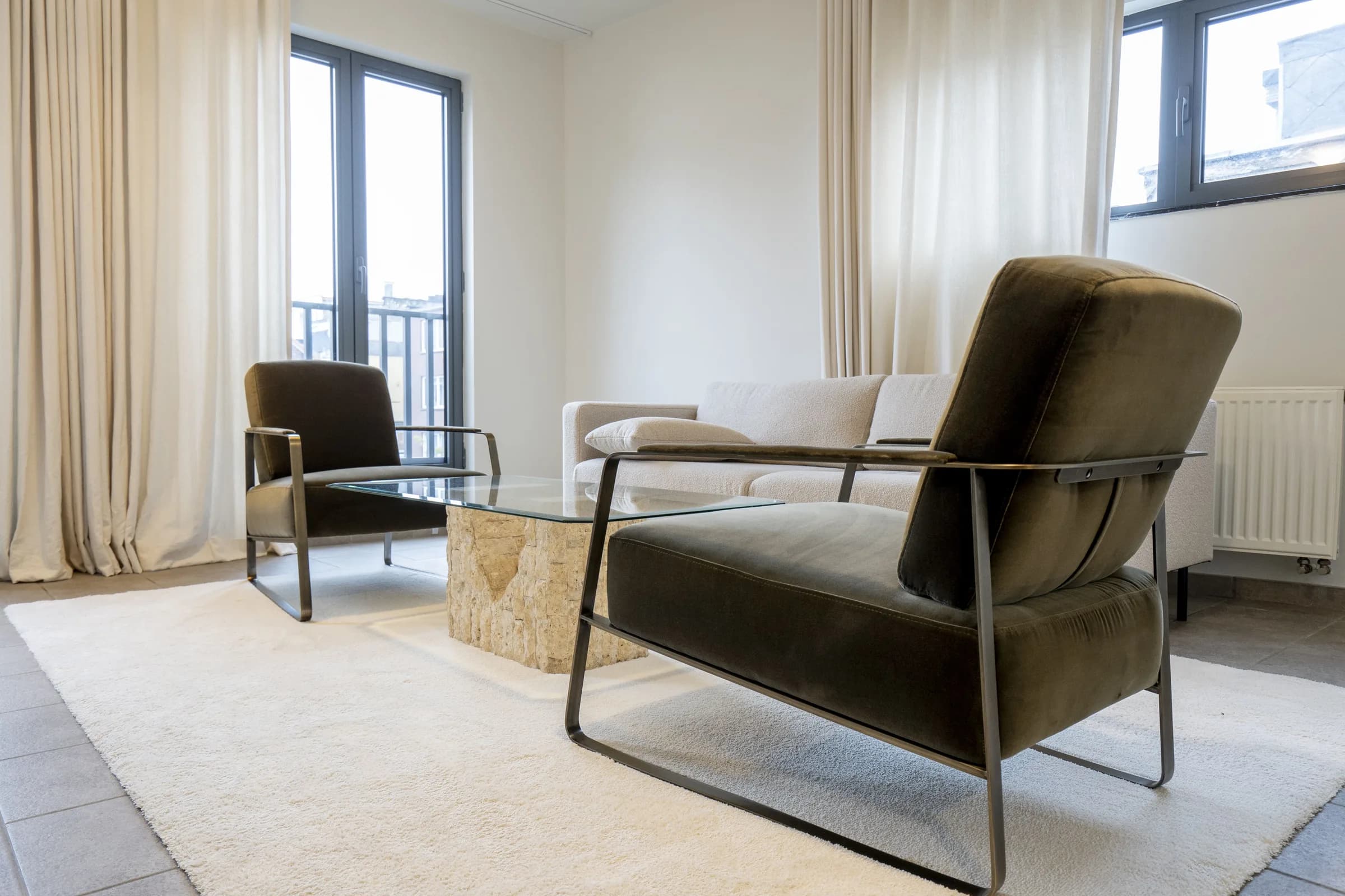 6. Studio, garden-side thumbnail 4