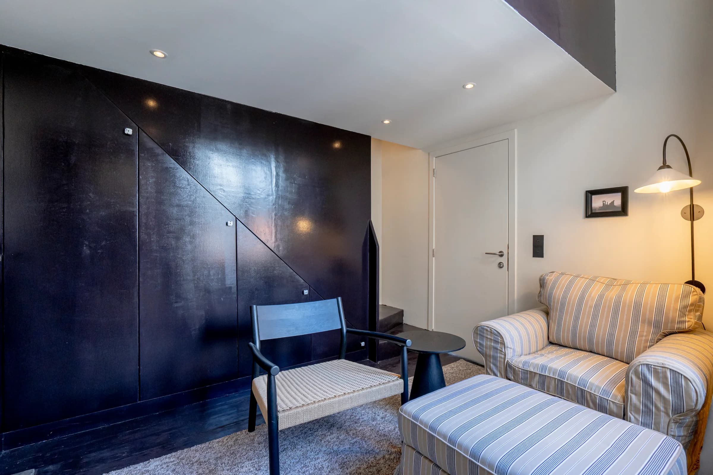 Studio 6 thumbnail 4