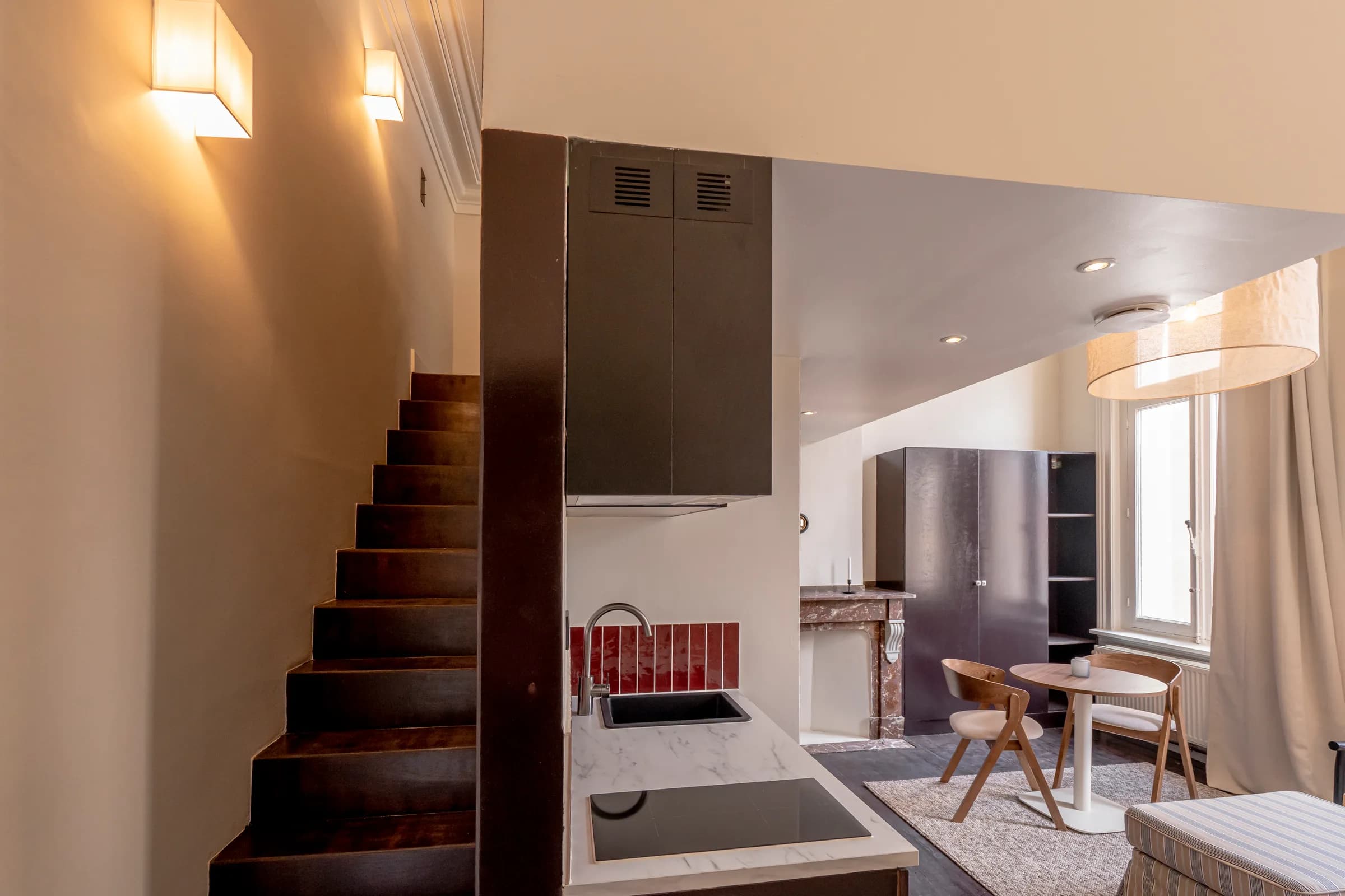 Studio 7 thumbnail 8