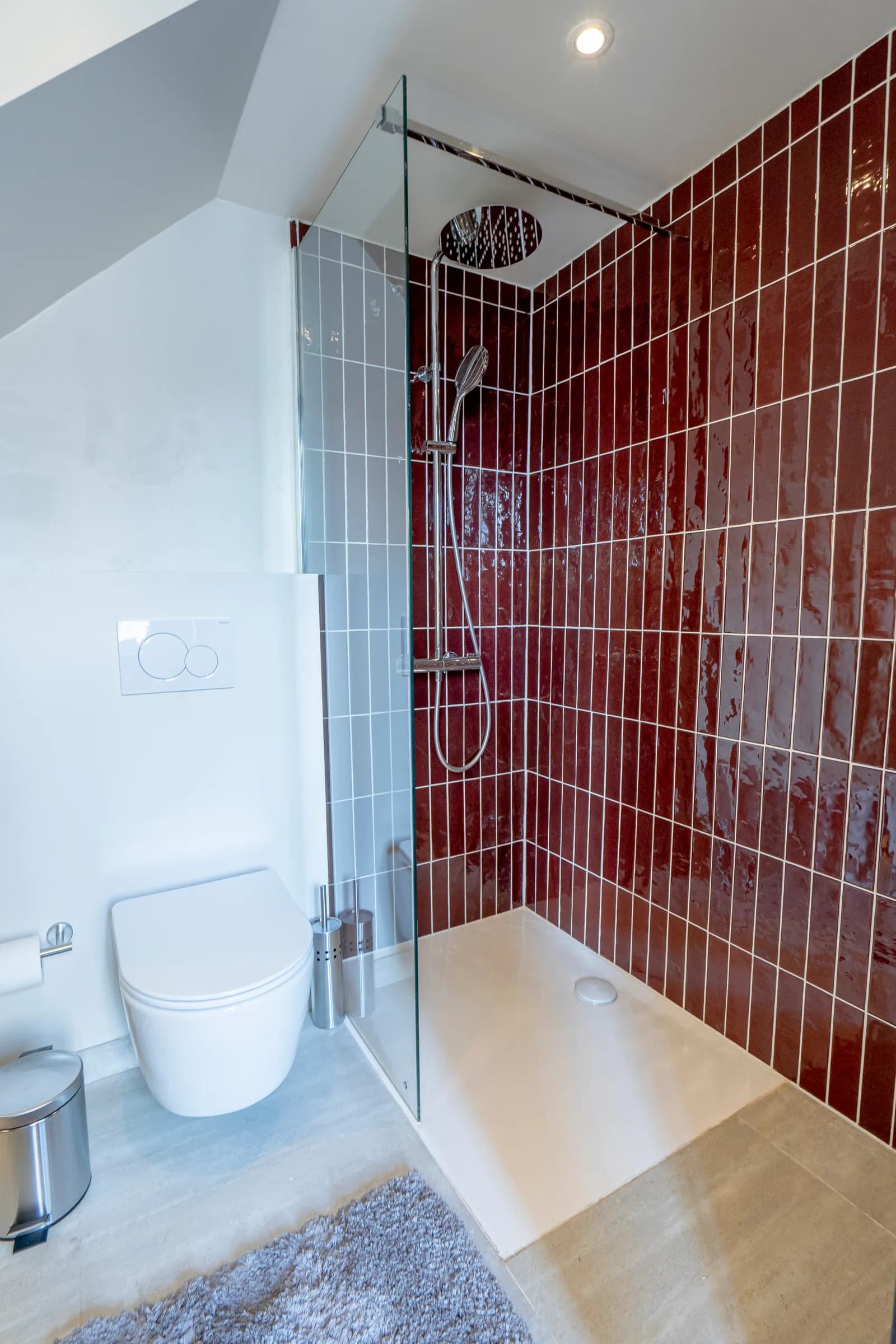 Studio 8 thumbnail 9