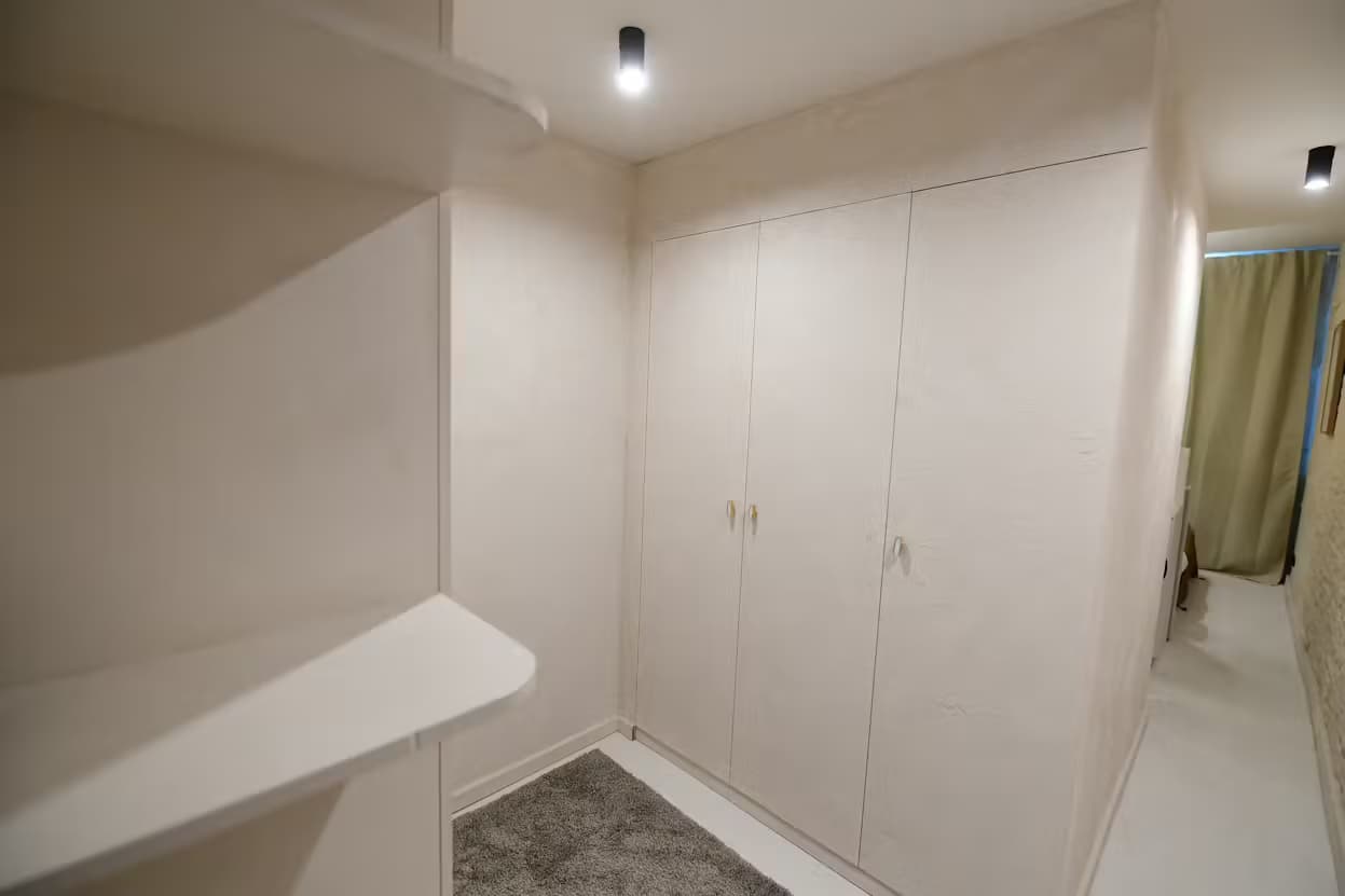 Coliving Room thumbnail 3