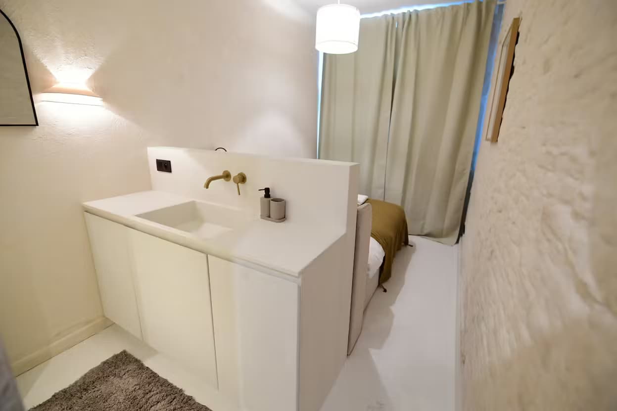 3. Coliving Room thumbnail 2