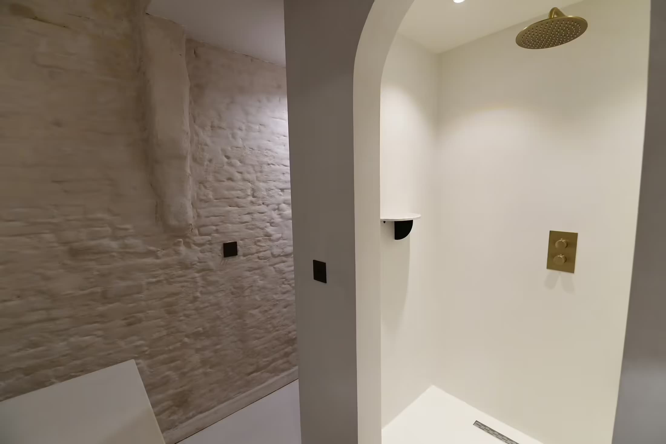 3. Coliving Room thumbnail 6