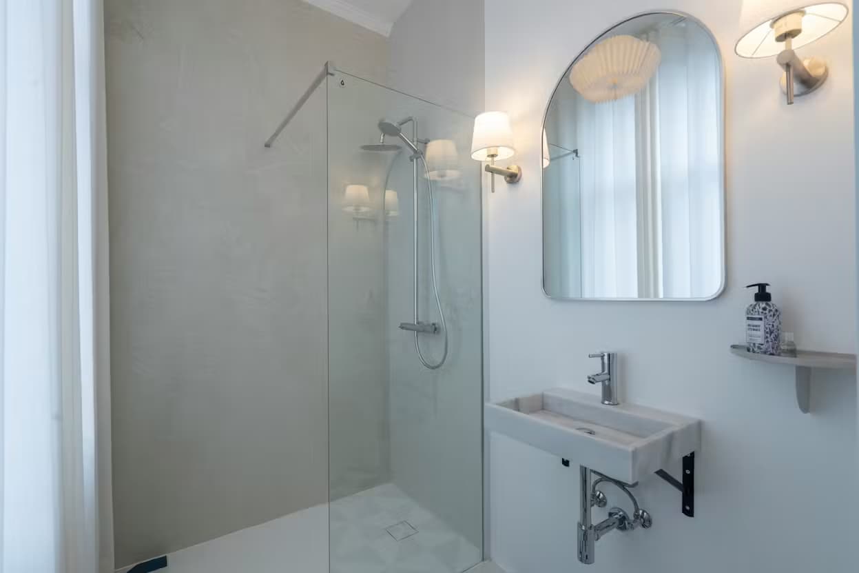 2. Coliving room – Street Side thumbnail 5