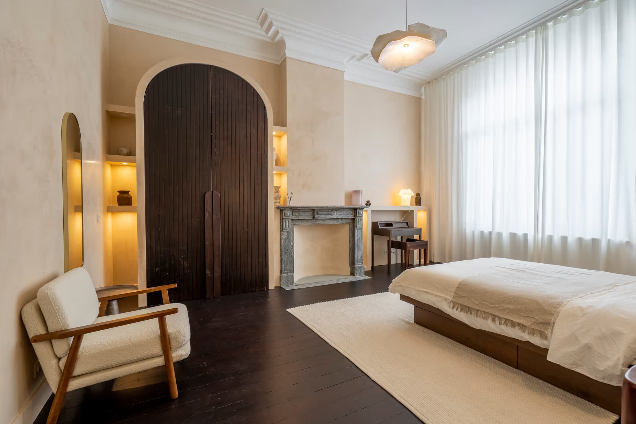 1. Co-living room – Street Side thumbnail 3