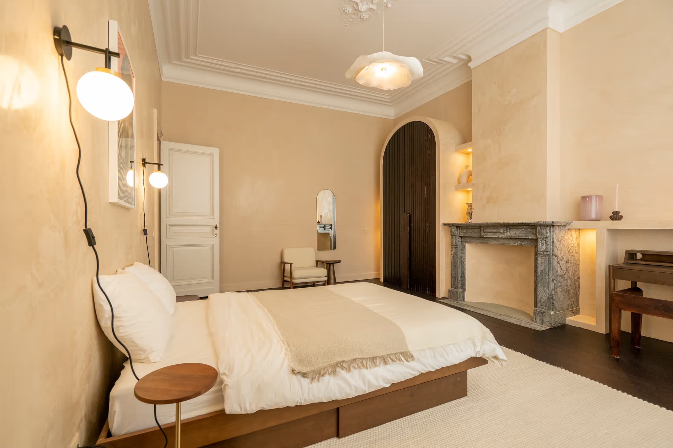 1. Co-living room – Street Side thumbnail 5