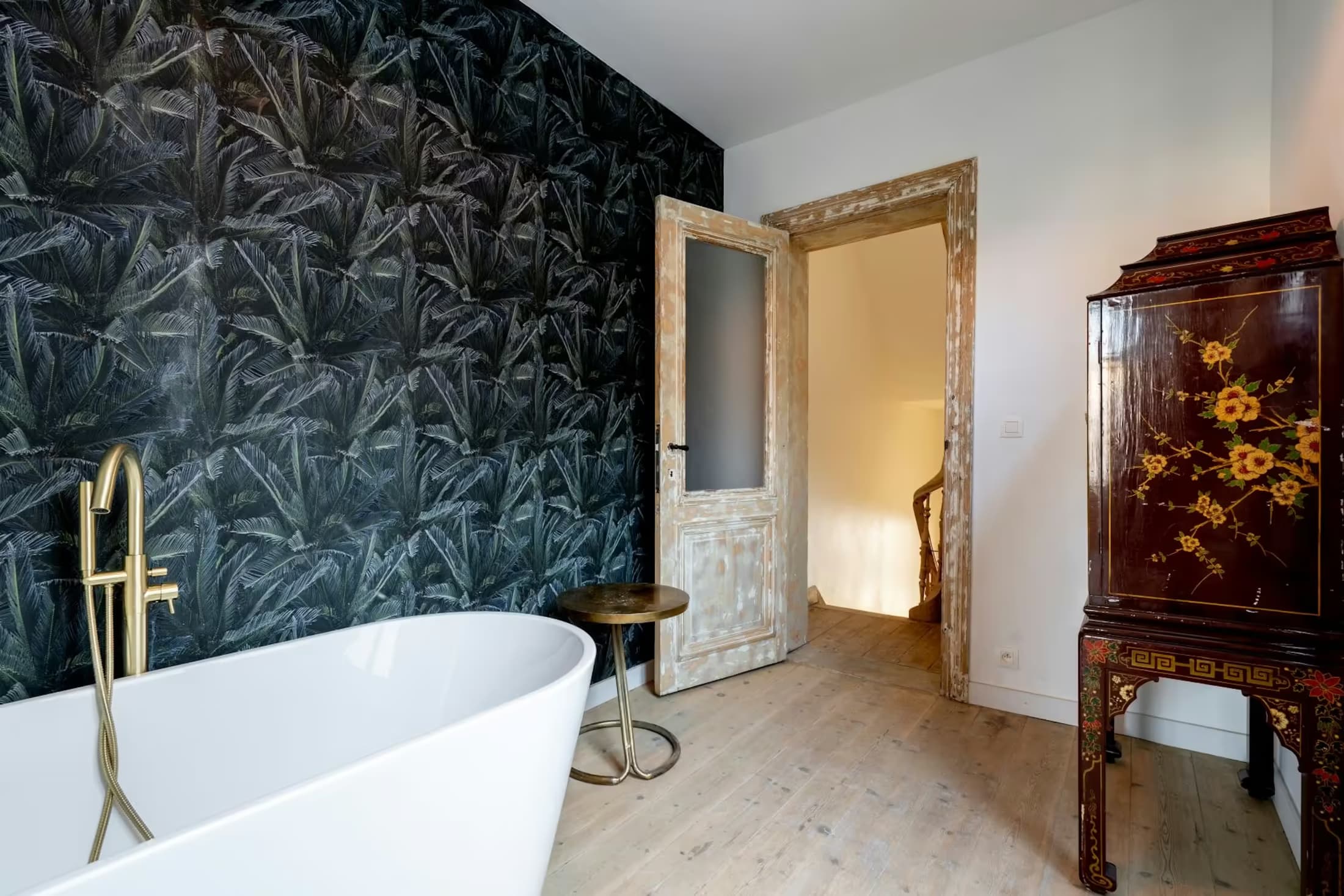 1. Coliving room – Street Side thumbnail 4