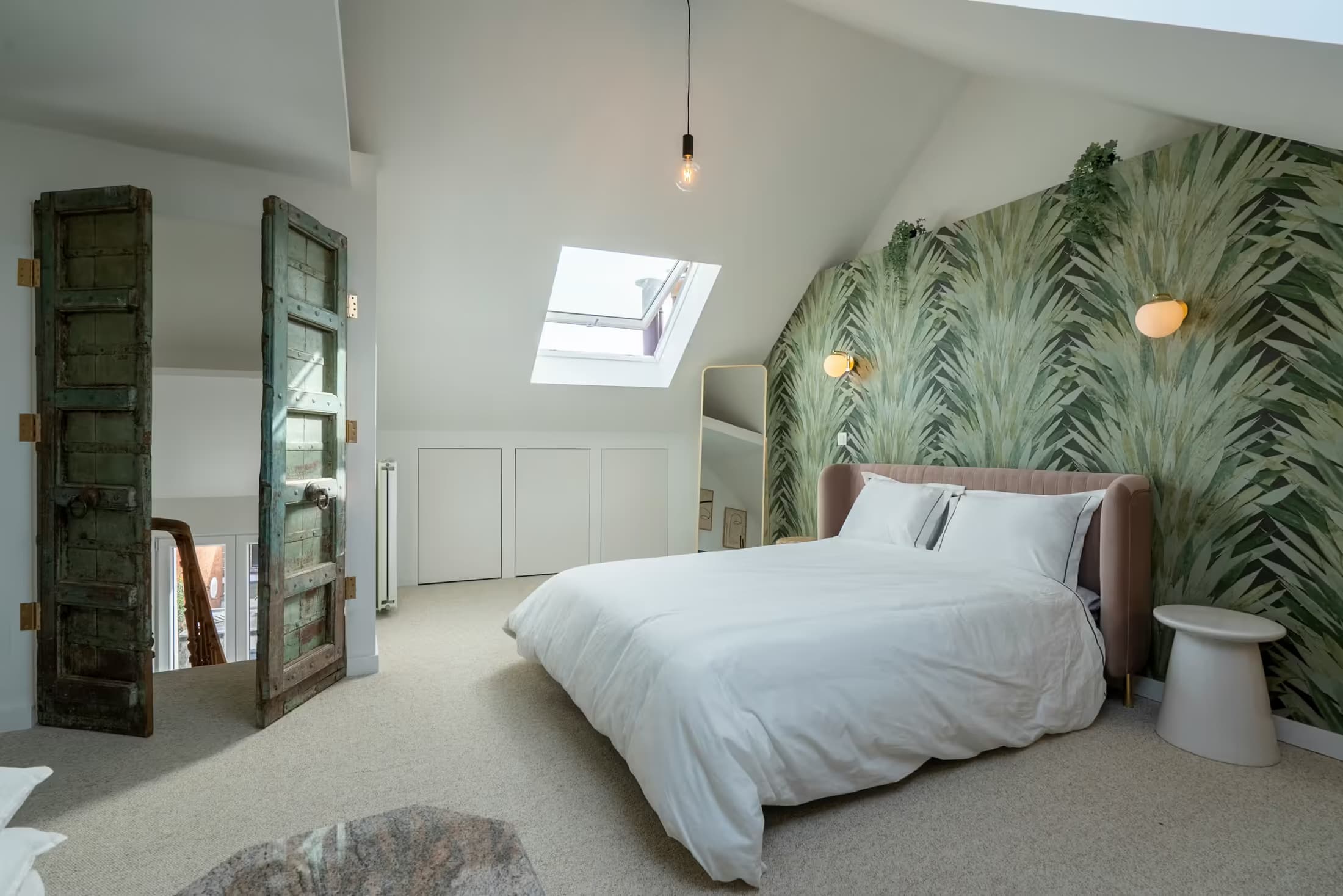 4. Co-living room — Attic