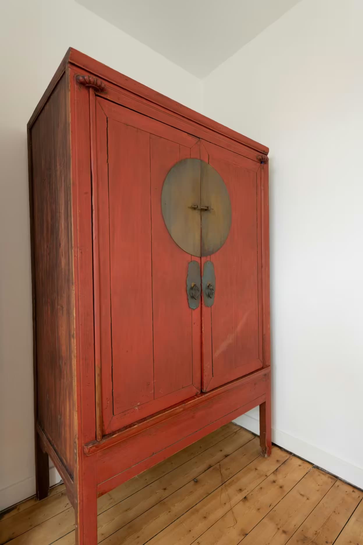 3. Co-living room – Street Side thumbnail 3