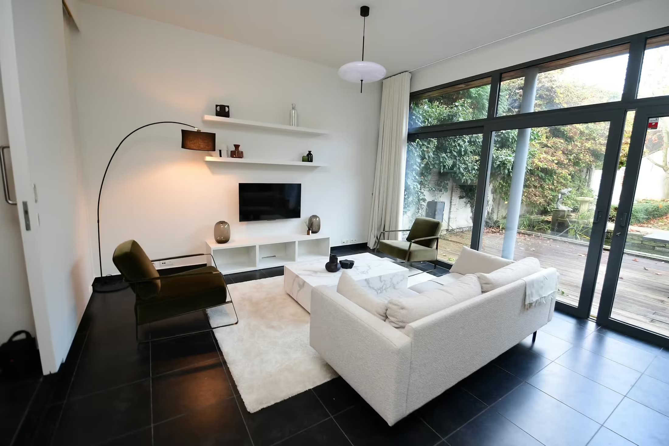 1. Ground Floor Apartment - Room 2 thumbnail 24