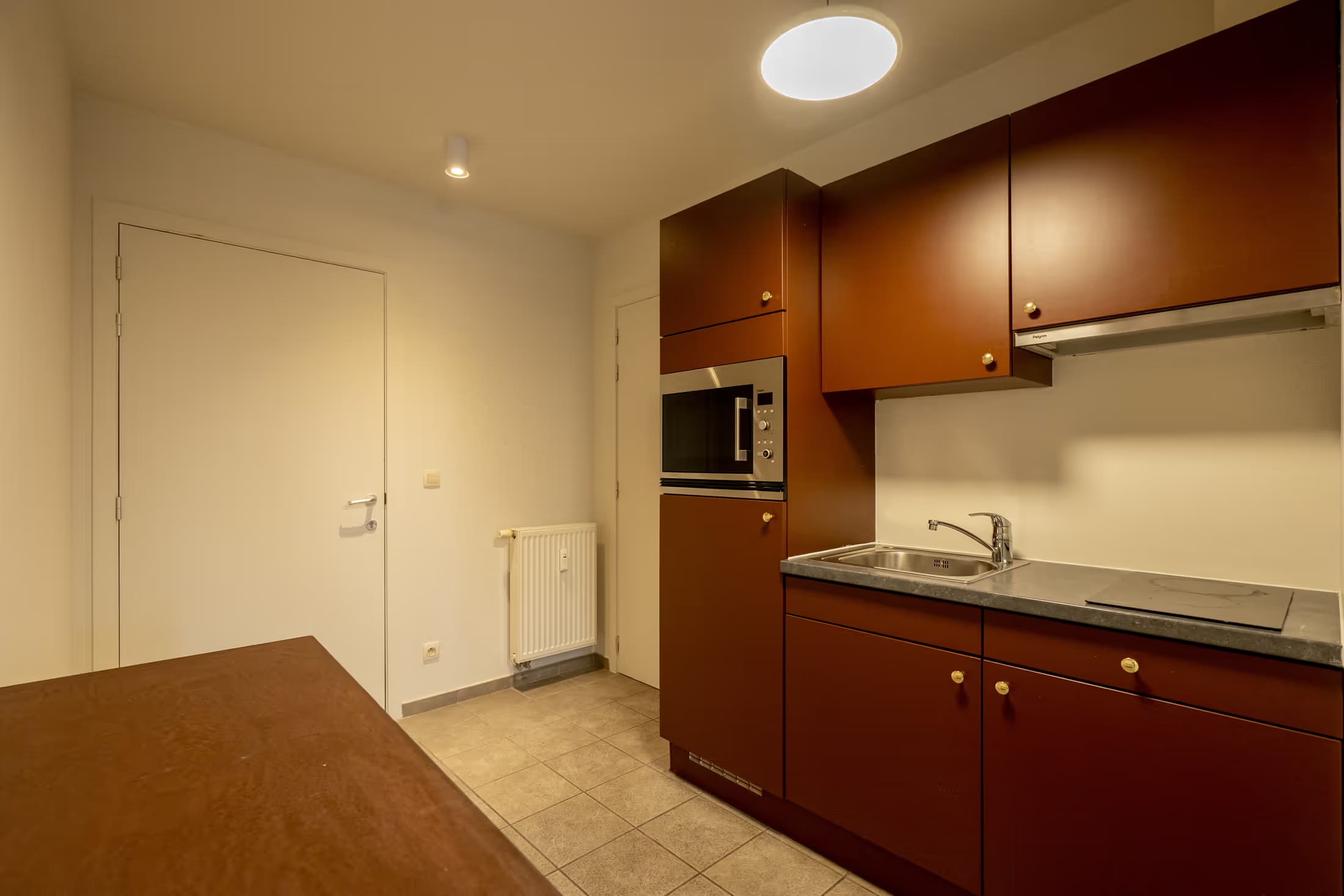 6. Studio, garden-side thumbnail 8