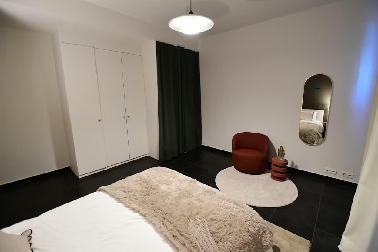 8. Rooftop Apartment. Room 1 thumbnail 21