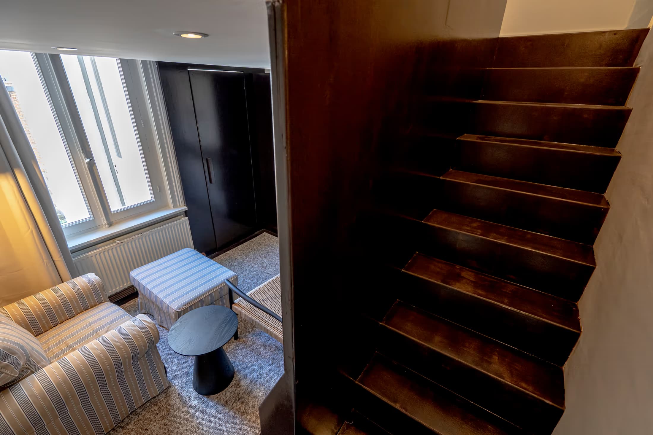 Studio 08 thumbnail 5