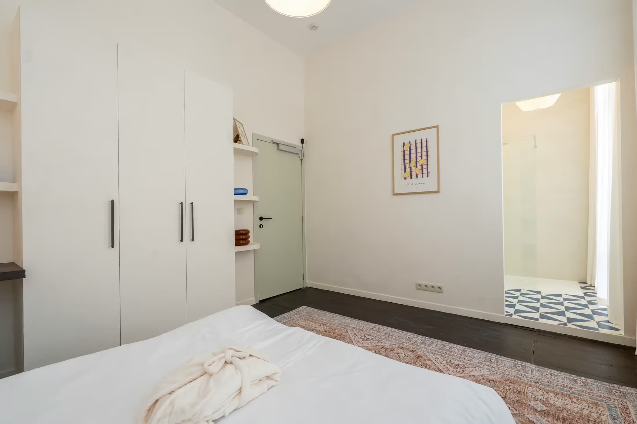 1. Coliving room – Street Side