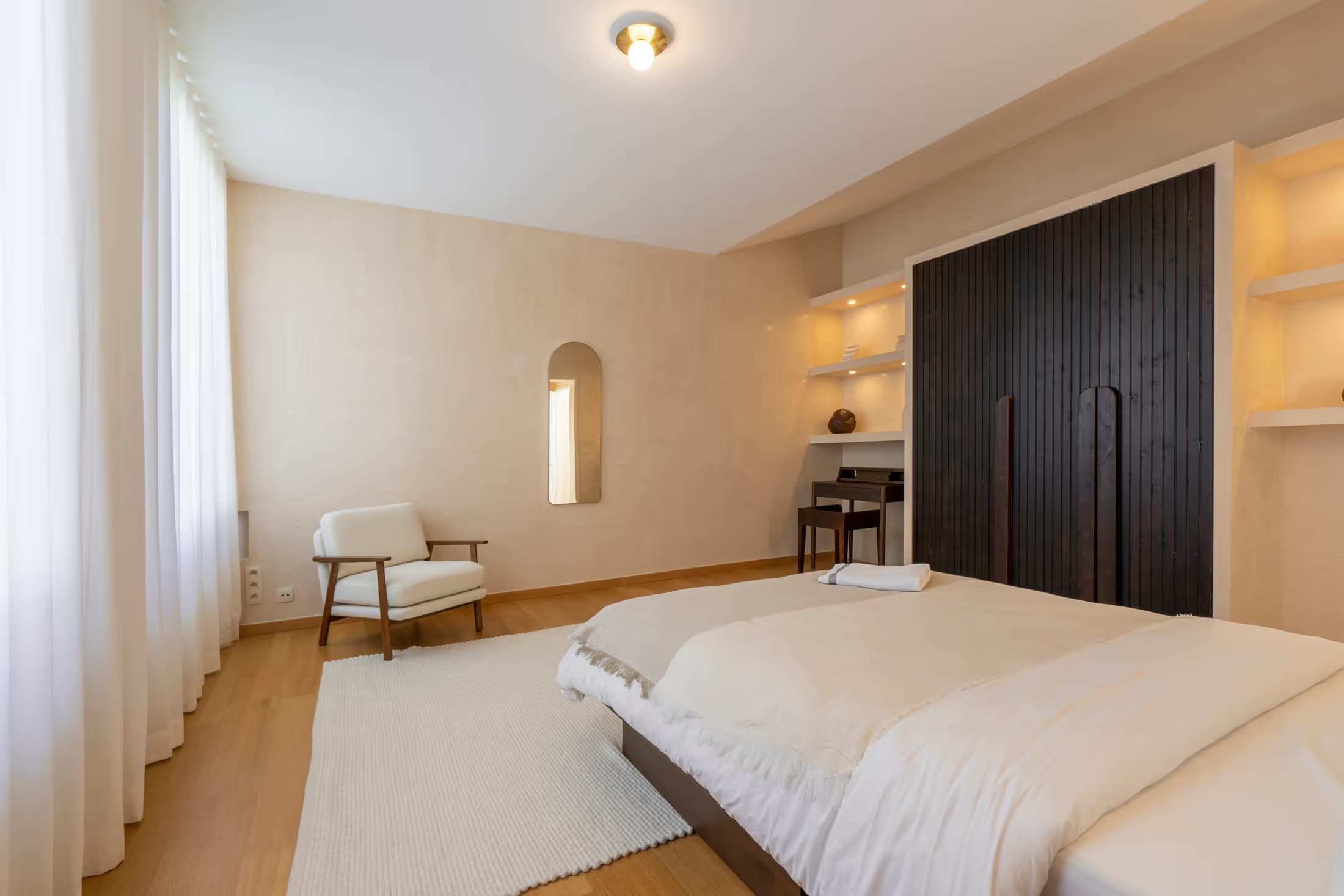 3. Coliving room – Street Side