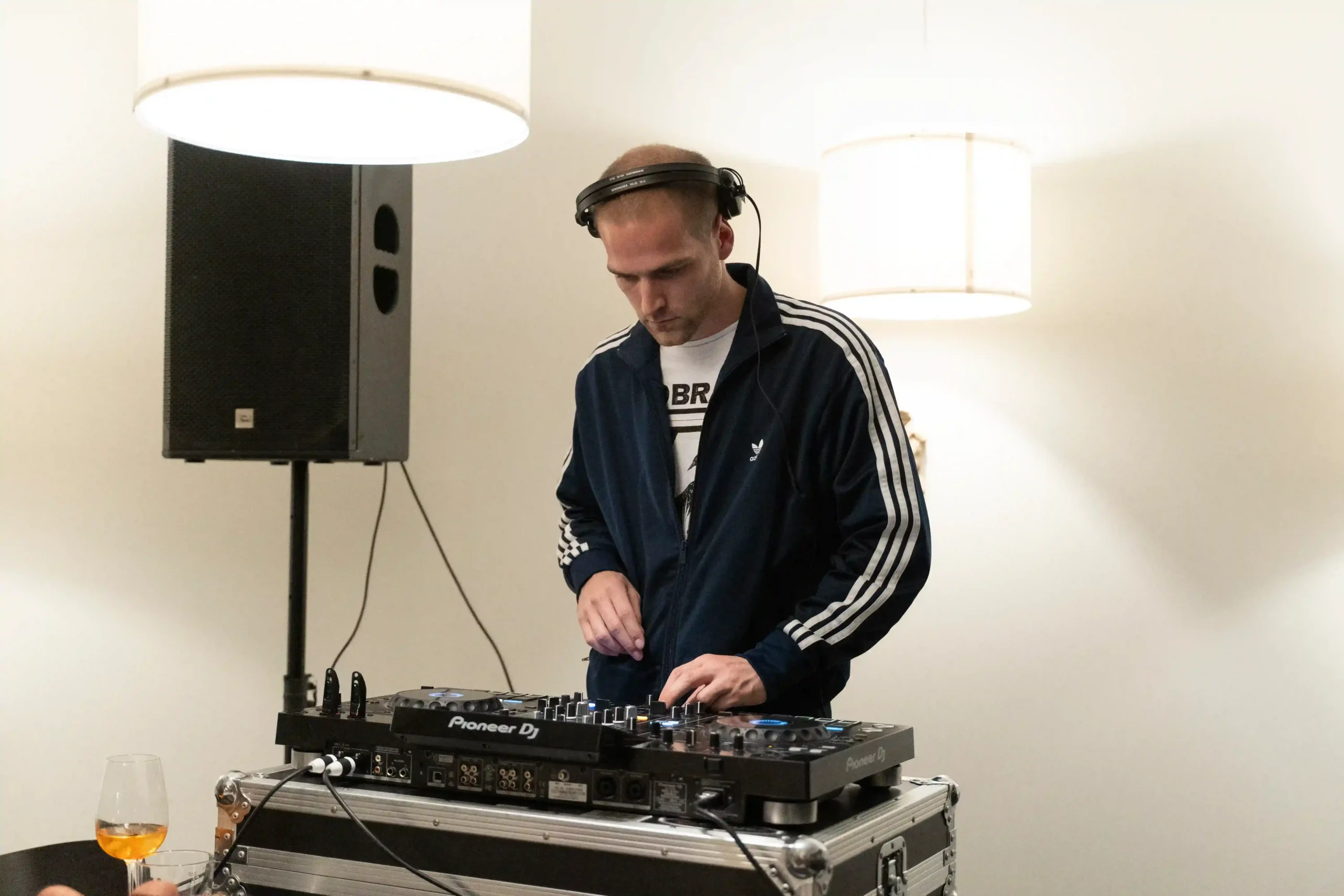 1CA0827 compressed compressed